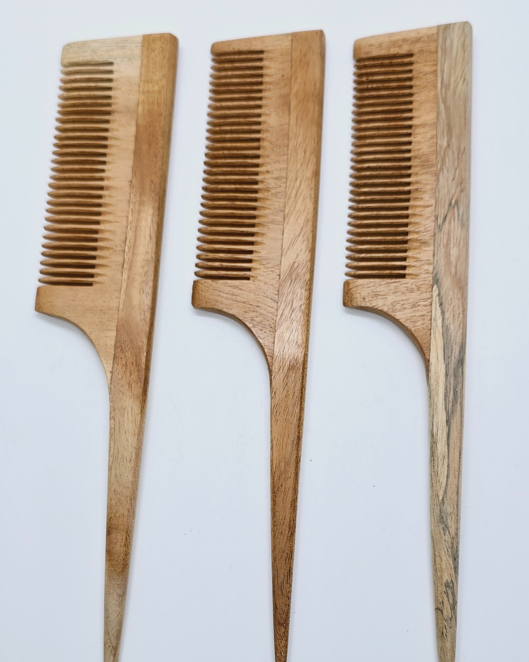 Tail Comb